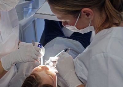Zahnarztpraxis für Zahnerhaltung